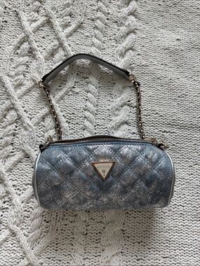 Brand New Guess Barrel Bag